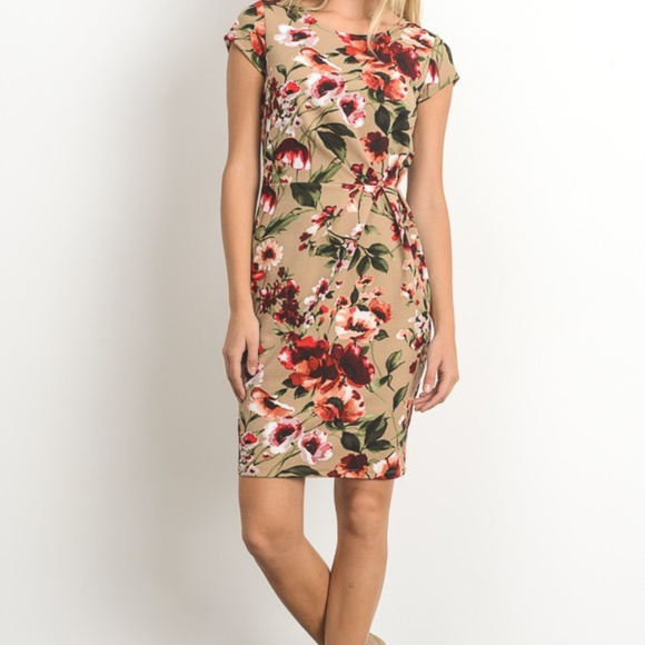 Host Pick - NEW Gilli Dress, Small Large - Picture 4 of 4